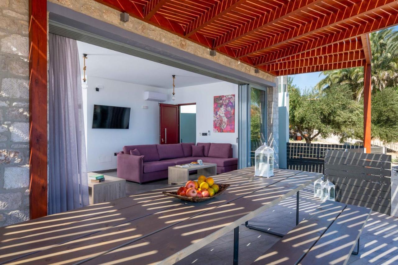 Southrock Villas Lakhania Exteriér fotografie