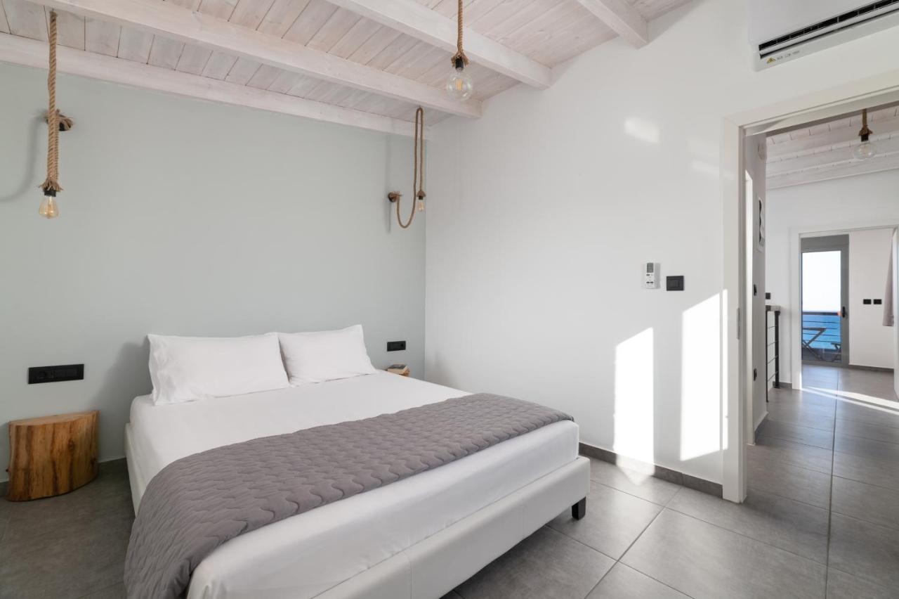 Southrock Villas Lakhania Exteriér fotografie