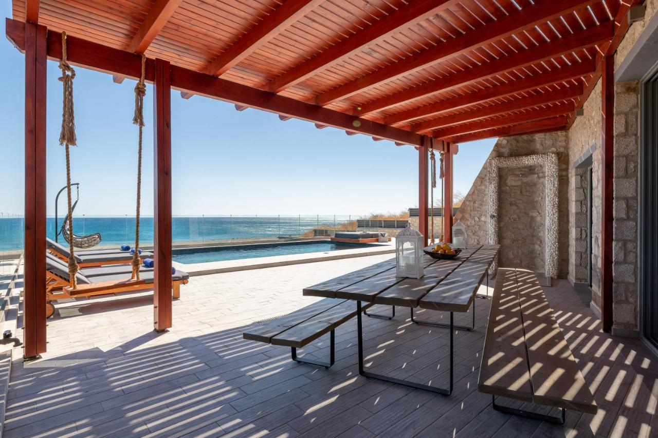 Southrock Villas Lakhania Exteriér fotografie