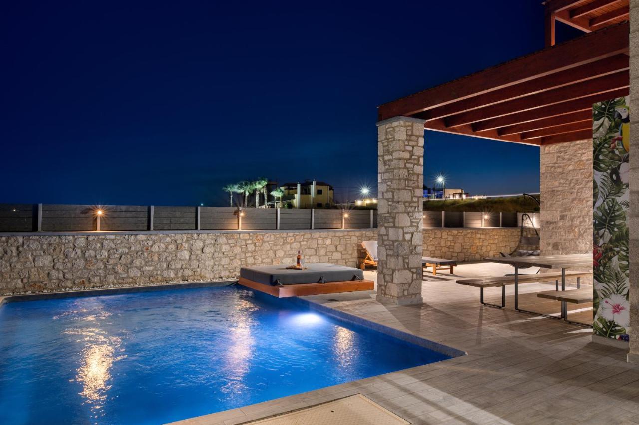 Southrock Villas Lakhania Exteriér fotografie