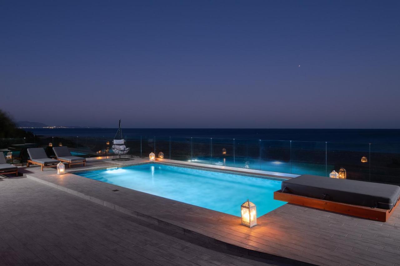 Southrock Villas Lakhania Exteriér fotografie