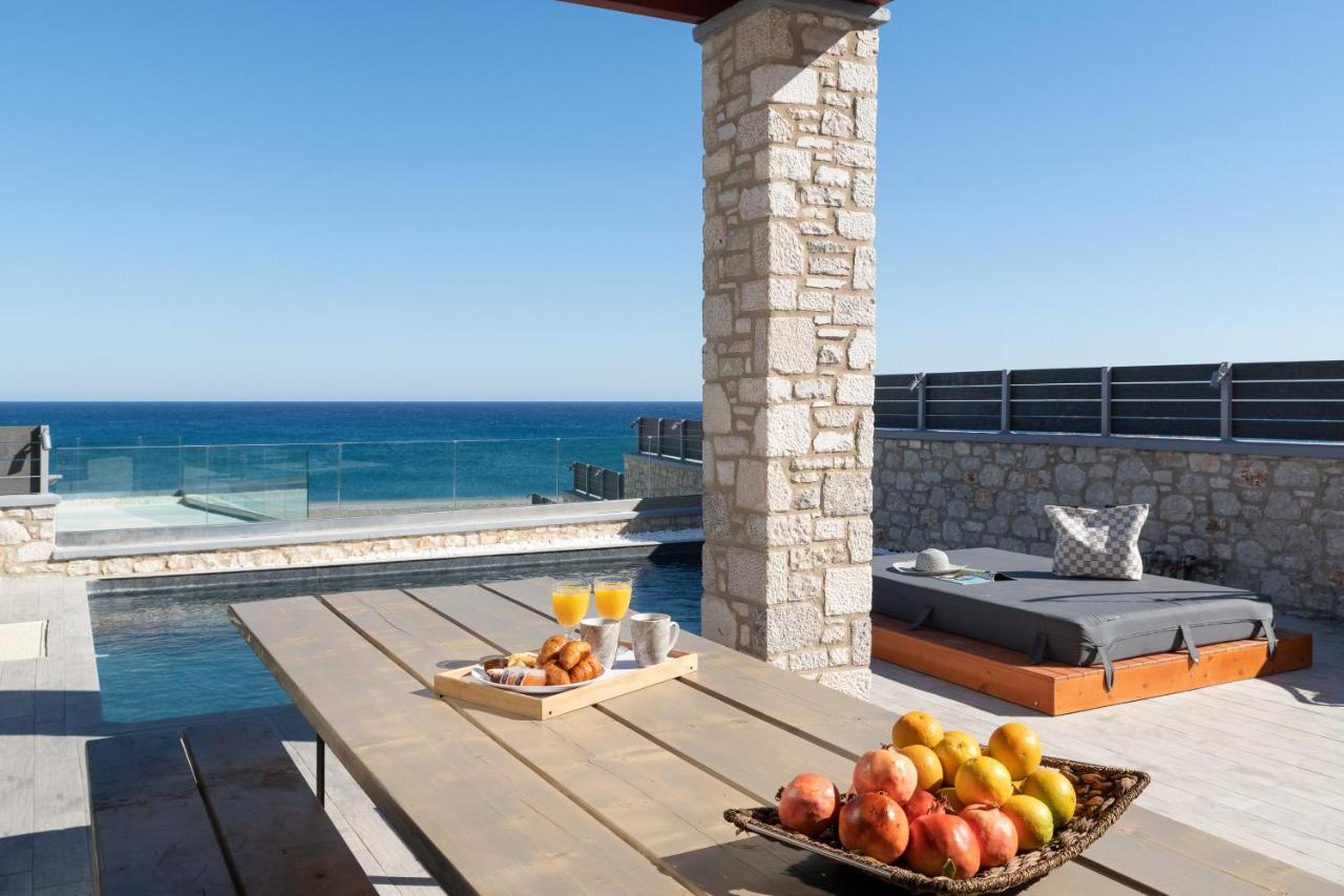 Southrock Villas Lakhania Exteriér fotografie